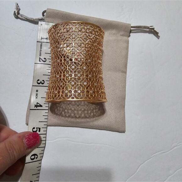 Kendra Scott JUDE Logo ROSE GOLD Wide Cuff Bracelet with Crystals New! - Picture 5 of 11